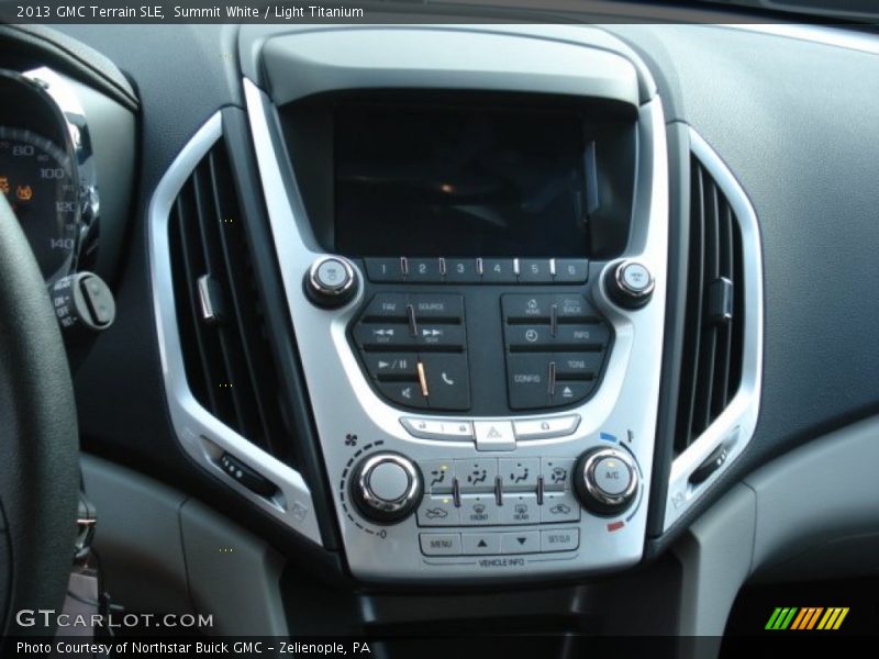 Summit White / Light Titanium 2013 GMC Terrain SLE