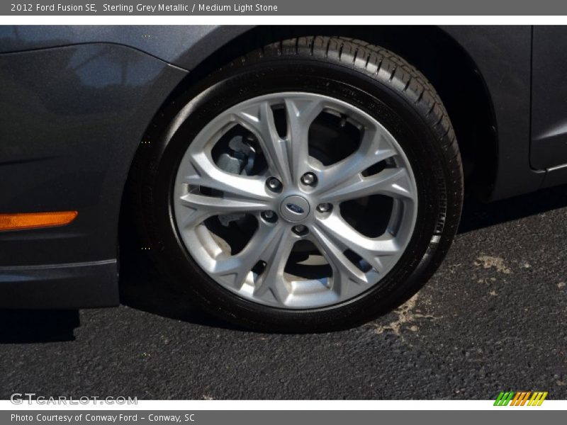 Sterling Grey Metallic / Medium Light Stone 2012 Ford Fusion SE