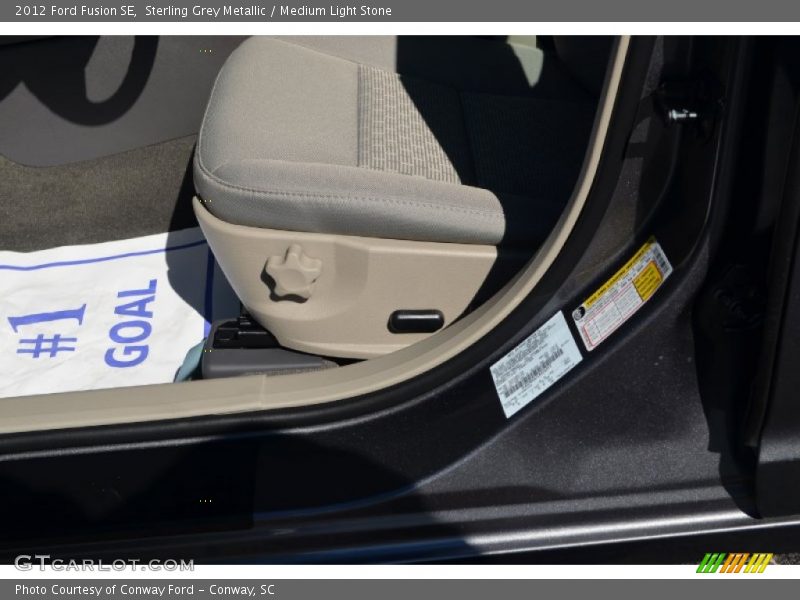 Sterling Grey Metallic / Medium Light Stone 2012 Ford Fusion SE