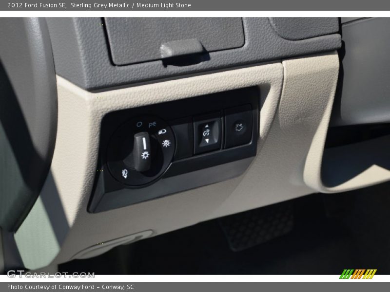 Sterling Grey Metallic / Medium Light Stone 2012 Ford Fusion SE