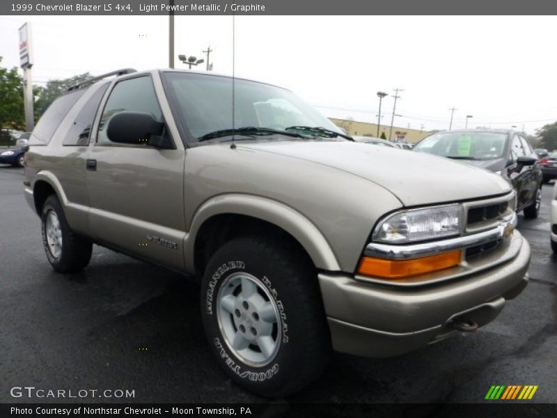 Light Pewter Metallic / Graphite 1999 Chevrolet Blazer LS 4x4