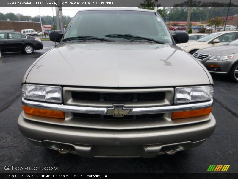 Light Pewter Metallic / Graphite 1999 Chevrolet Blazer LS 4x4