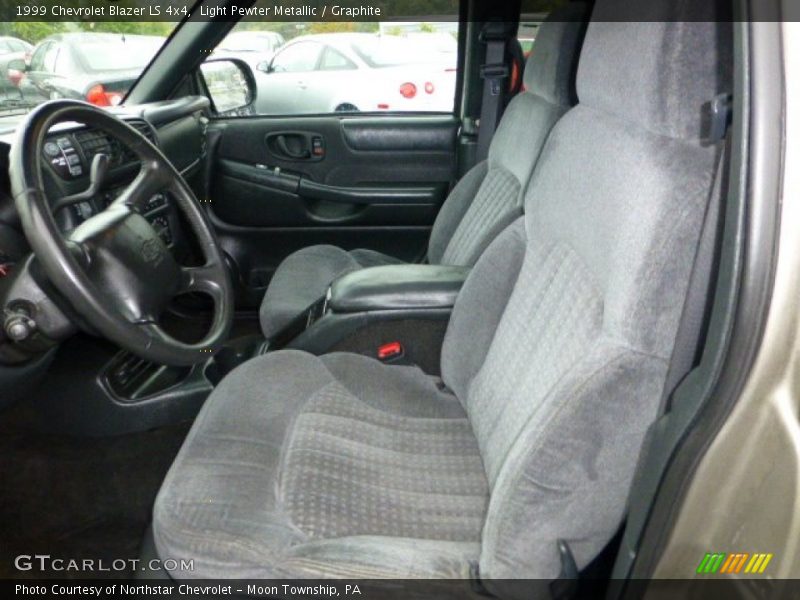 Light Pewter Metallic / Graphite 1999 Chevrolet Blazer LS 4x4