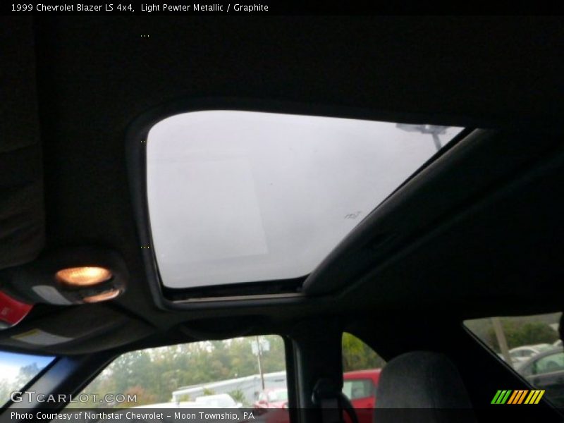 Light Pewter Metallic / Graphite 1999 Chevrolet Blazer LS 4x4