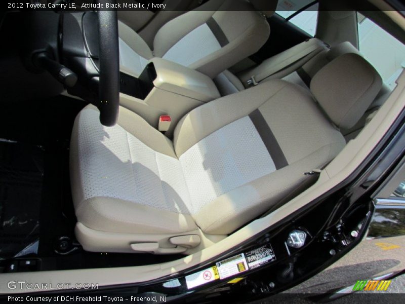 Attitude Black Metallic / Ivory 2012 Toyota Camry LE