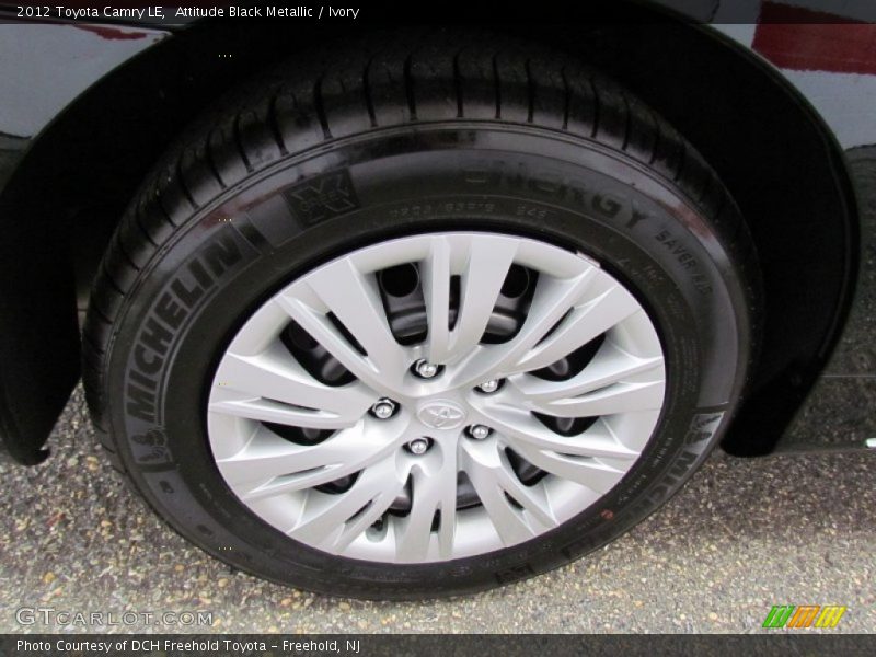 Attitude Black Metallic / Ivory 2012 Toyota Camry LE