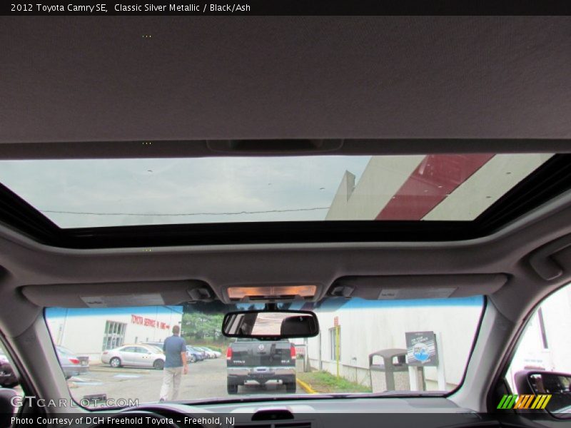 Classic Silver Metallic / Black/Ash 2012 Toyota Camry SE
