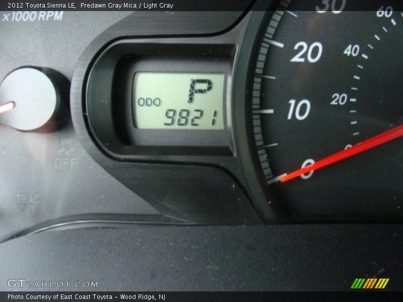 Predawn Gray Mica / Light Gray 2012 Toyota Sienna LE
