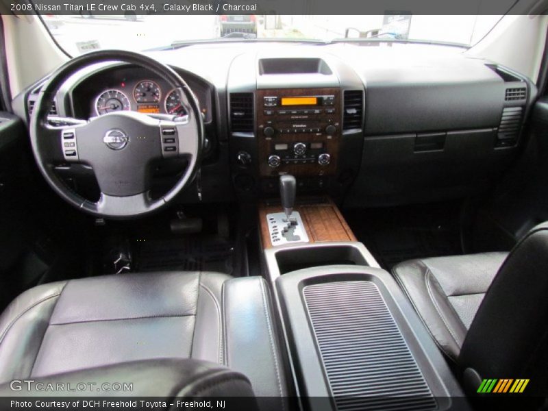 Galaxy Black / Charcoal 2008 Nissan Titan LE Crew Cab 4x4