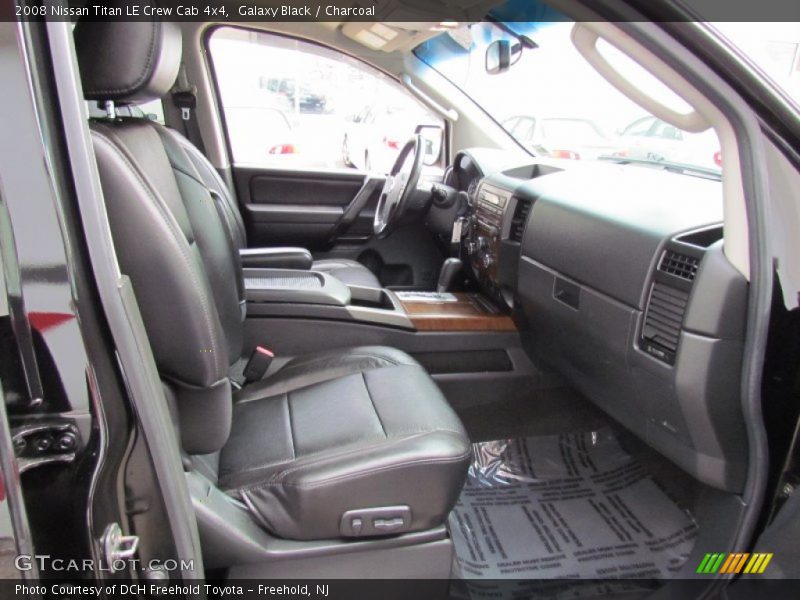 Galaxy Black / Charcoal 2008 Nissan Titan LE Crew Cab 4x4