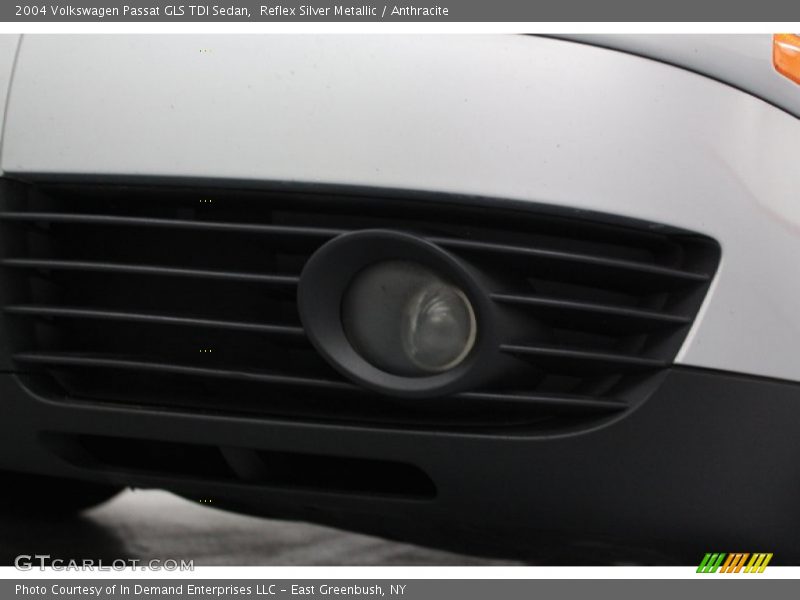 Reflex Silver Metallic / Anthracite 2004 Volkswagen Passat GLS TDI Sedan