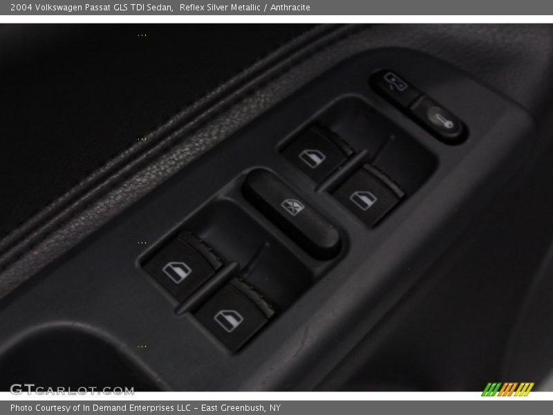 Reflex Silver Metallic / Anthracite 2004 Volkswagen Passat GLS TDI Sedan