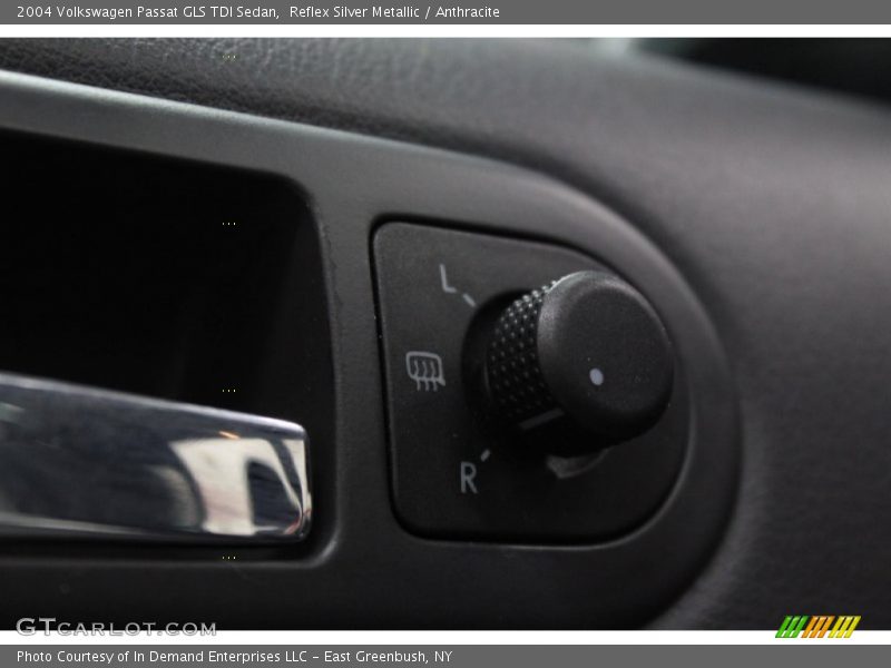Reflex Silver Metallic / Anthracite 2004 Volkswagen Passat GLS TDI Sedan