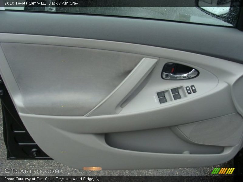Black / Ash Gray 2010 Toyota Camry LE