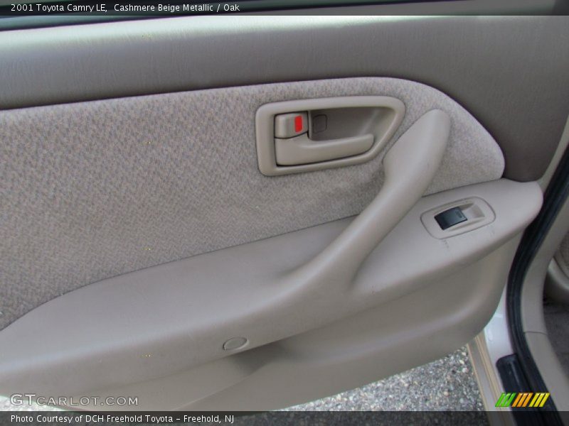 Cashmere Beige Metallic / Oak 2001 Toyota Camry LE