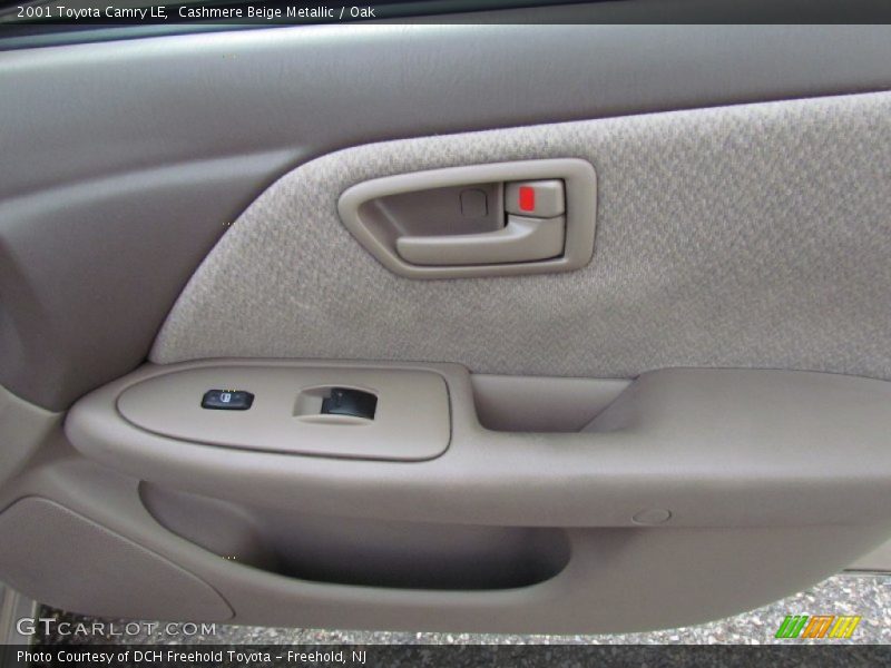 Cashmere Beige Metallic / Oak 2001 Toyota Camry LE