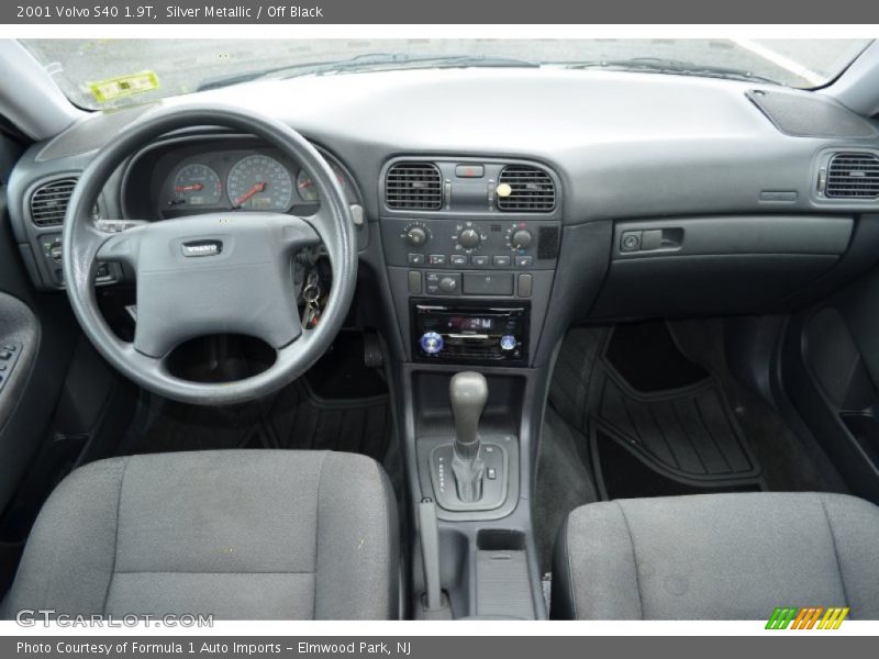 Silver Metallic / Off Black 2001 Volvo S40 1.9T
