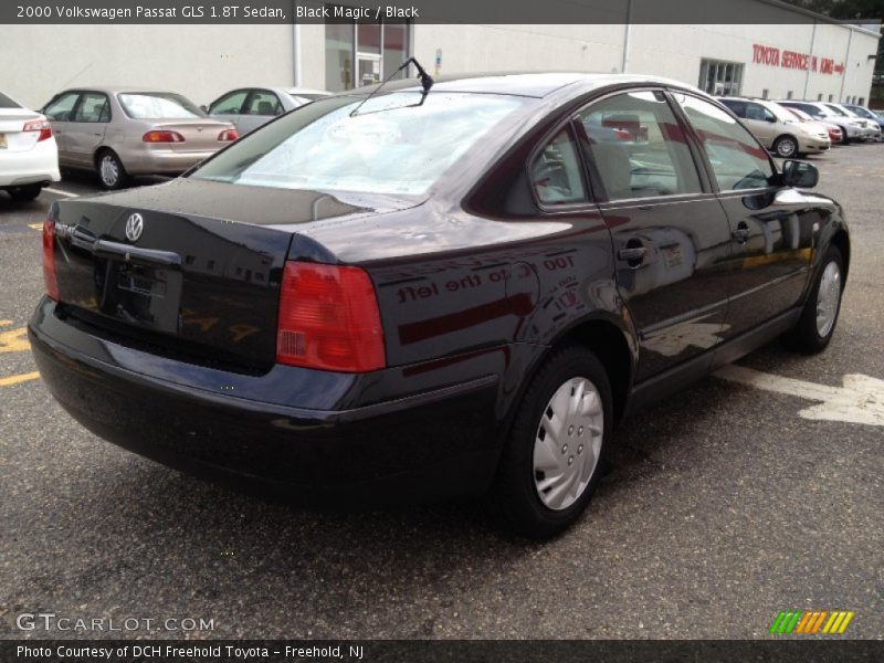 Black Magic / Black 2000 Volkswagen Passat GLS 1.8T Sedan