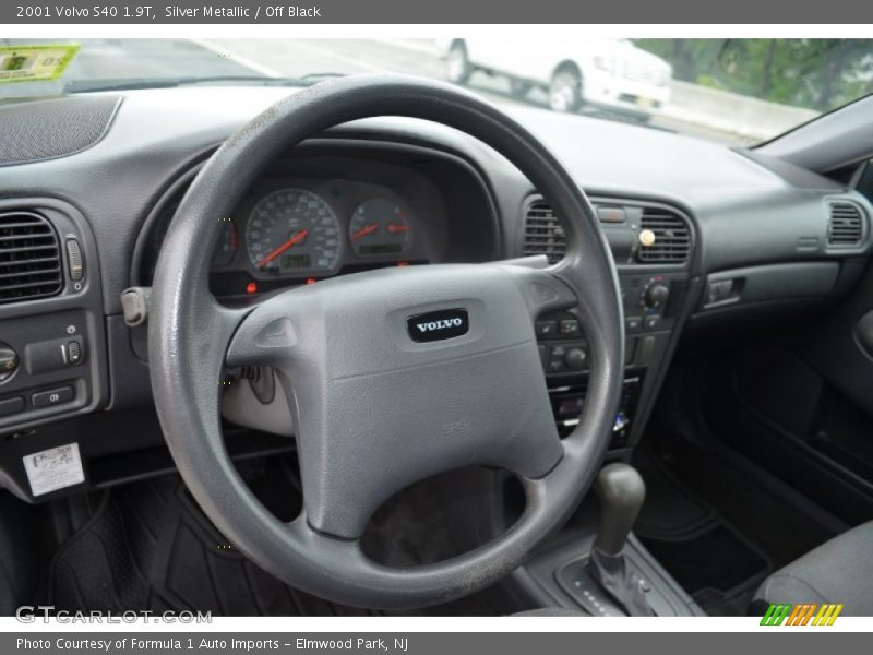 Silver Metallic / Off Black 2001 Volvo S40 1.9T