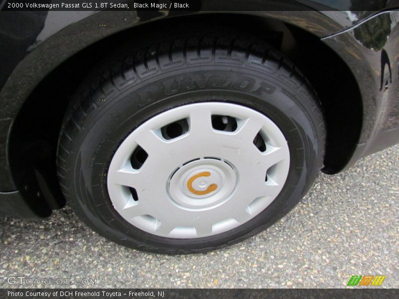 Black Magic / Black 2000 Volkswagen Passat GLS 1.8T Sedan