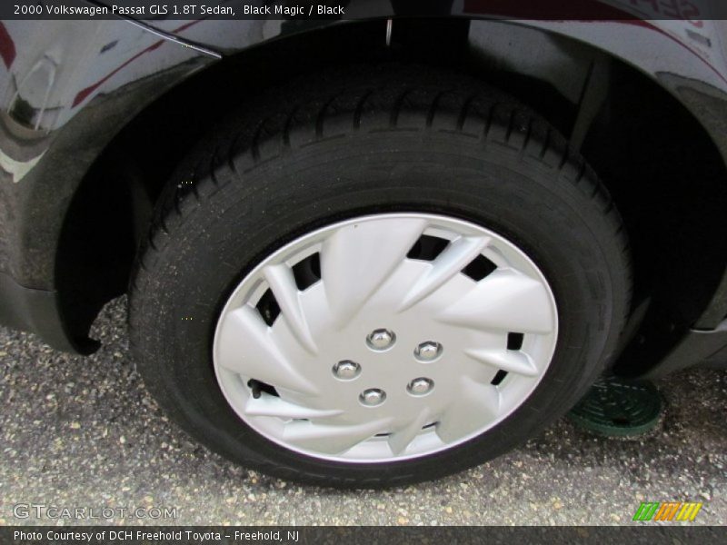 Black Magic / Black 2000 Volkswagen Passat GLS 1.8T Sedan
