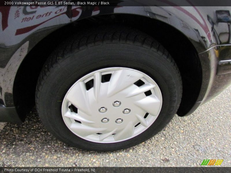 Black Magic / Black 2000 Volkswagen Passat GLS 1.8T Sedan