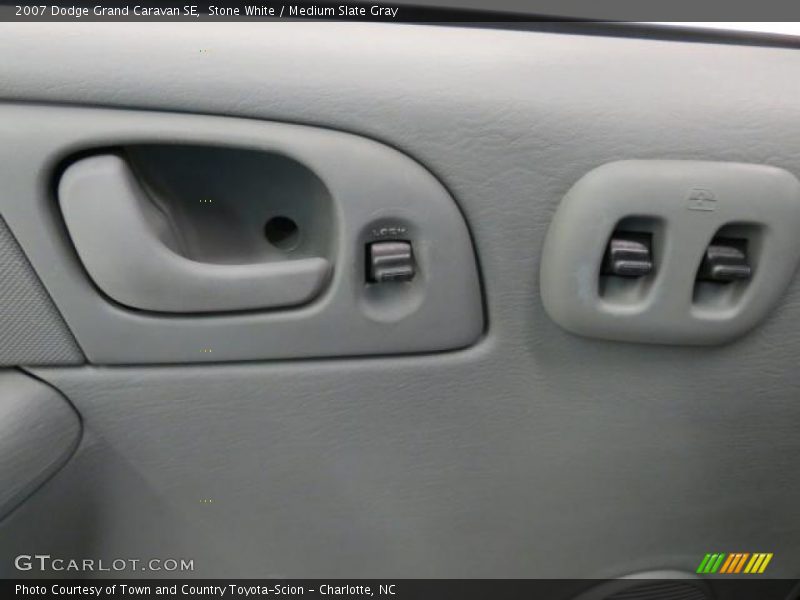 Stone White / Medium Slate Gray 2007 Dodge Grand Caravan SE