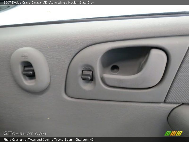Stone White / Medium Slate Gray 2007 Dodge Grand Caravan SE
