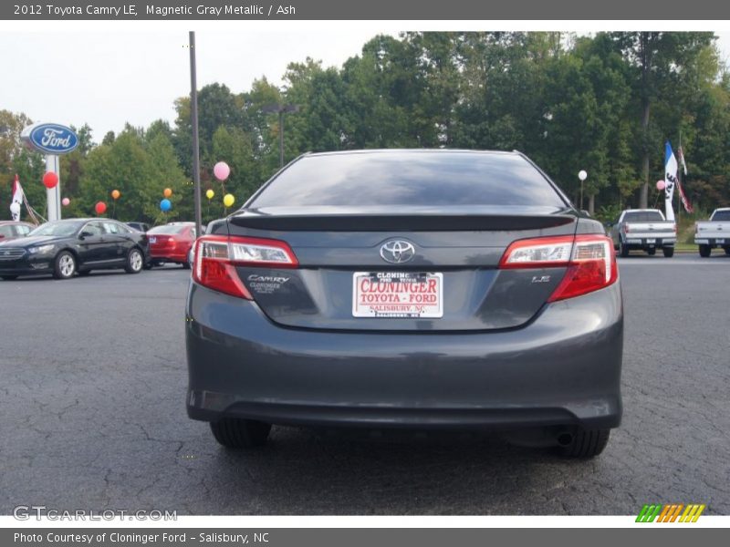 Magnetic Gray Metallic / Ash 2012 Toyota Camry LE