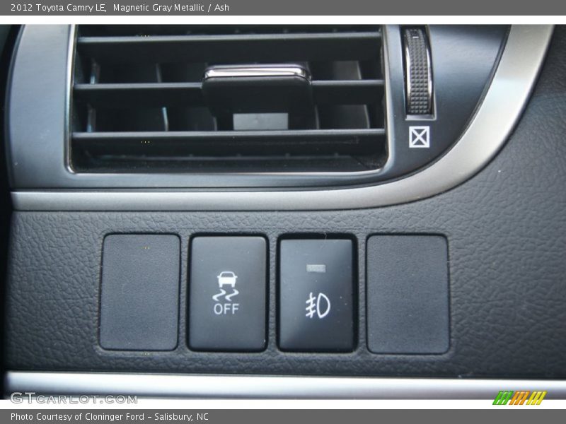 Magnetic Gray Metallic / Ash 2012 Toyota Camry LE