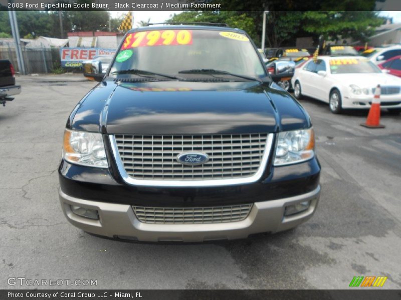 Black Clearcoat / Medium Parchment 2003 Ford Expedition Eddie Bauer