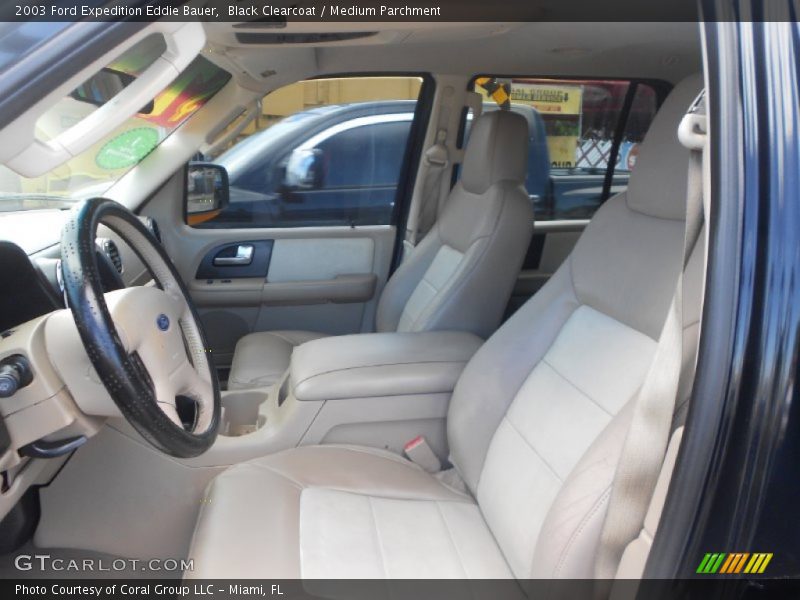 Black Clearcoat / Medium Parchment 2003 Ford Expedition Eddie Bauer