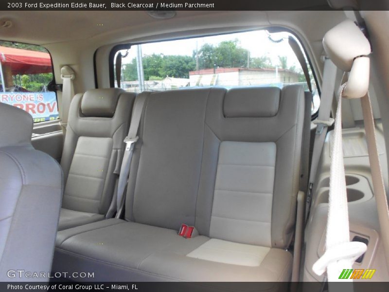 Black Clearcoat / Medium Parchment 2003 Ford Expedition Eddie Bauer