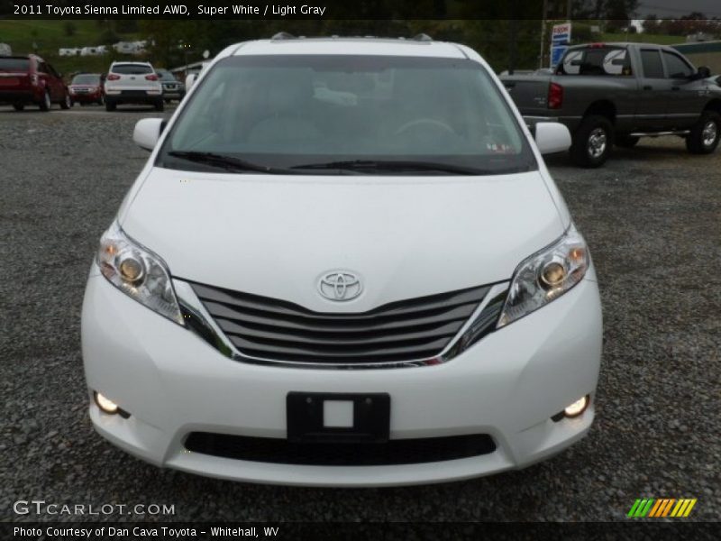 Super White / Light Gray 2011 Toyota Sienna Limited AWD