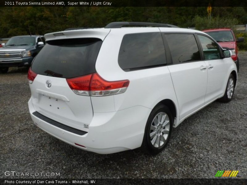 Super White / Light Gray 2011 Toyota Sienna Limited AWD