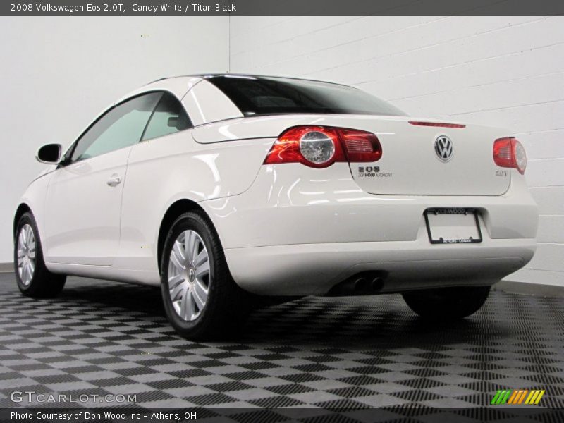 Candy White / Titan Black 2008 Volkswagen Eos 2.0T