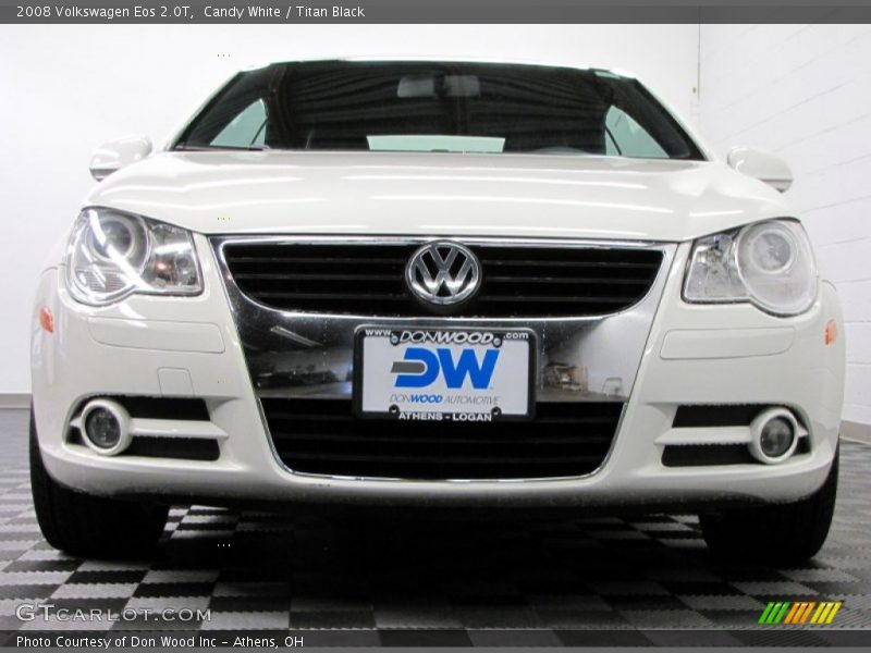 Candy White / Titan Black 2008 Volkswagen Eos 2.0T