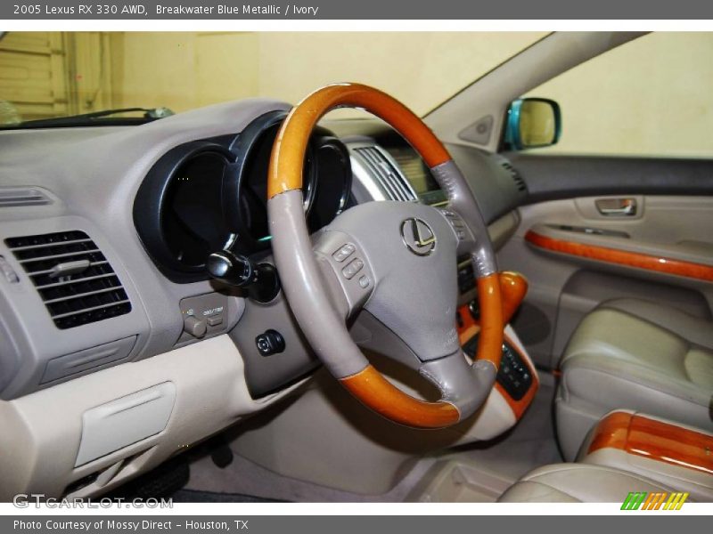  2005 RX 330 AWD Steering Wheel