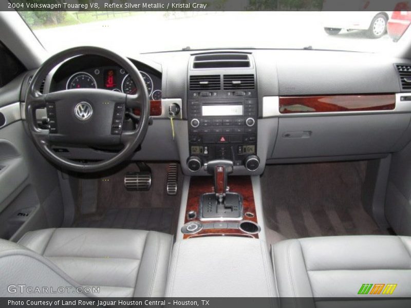 Reflex Silver Metallic / Kristal Gray 2004 Volkswagen Touareg V8