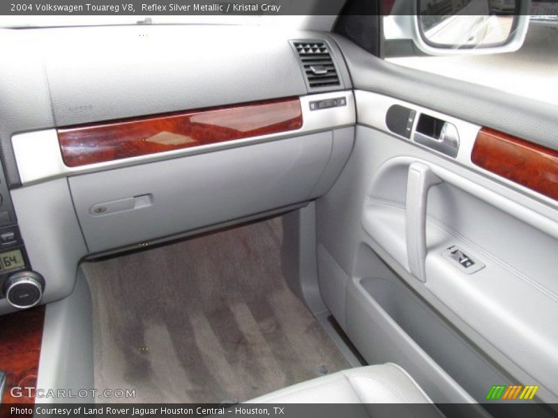 Reflex Silver Metallic / Kristal Gray 2004 Volkswagen Touareg V8