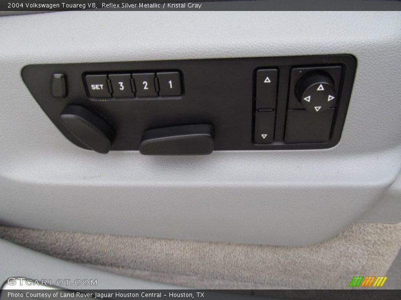 Reflex Silver Metallic / Kristal Gray 2004 Volkswagen Touareg V8