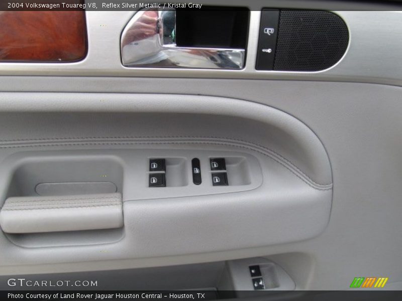 Reflex Silver Metallic / Kristal Gray 2004 Volkswagen Touareg V8