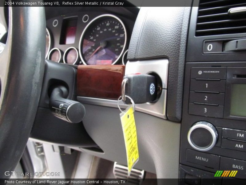Reflex Silver Metallic / Kristal Gray 2004 Volkswagen Touareg V8
