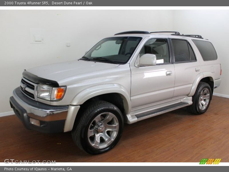 Desert Dune Pearl / Oak 2000 Toyota 4Runner SR5