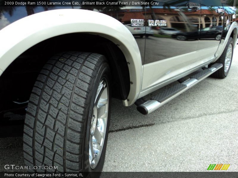 Brilliant Black Crystal Pearl / Dark Slate Gray 2009 Dodge Ram 1500 Laramie Crew Cab