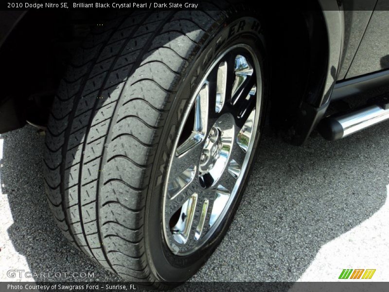 Brilliant Black Crystal Pearl / Dark Slate Gray 2010 Dodge Nitro SE