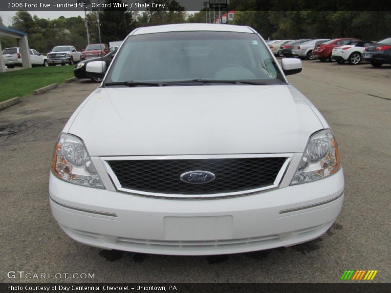 Oxford White / Shale Grey 2006 Ford Five Hundred SE