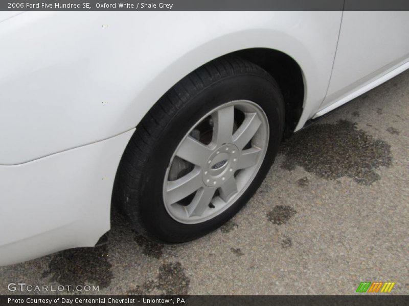 Oxford White / Shale Grey 2006 Ford Five Hundred SE