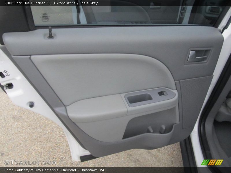 Oxford White / Shale Grey 2006 Ford Five Hundred SE