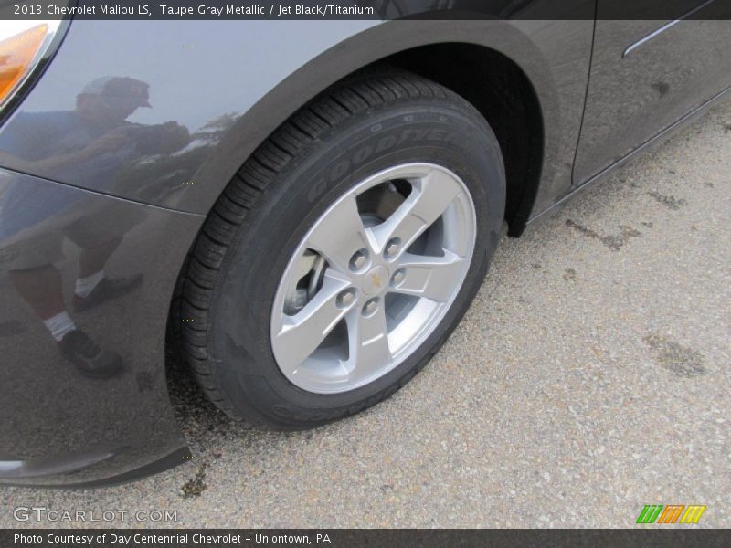 Taupe Gray Metallic / Jet Black/Titanium 2013 Chevrolet Malibu LS